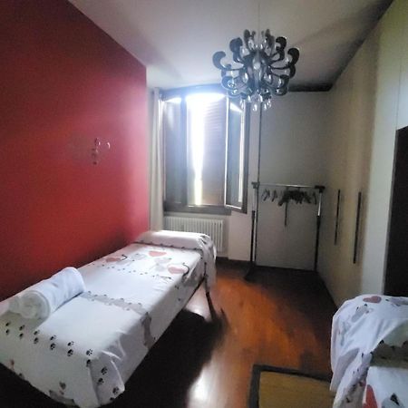 Casa Cristina Lägenhet Parma Exteriör bild