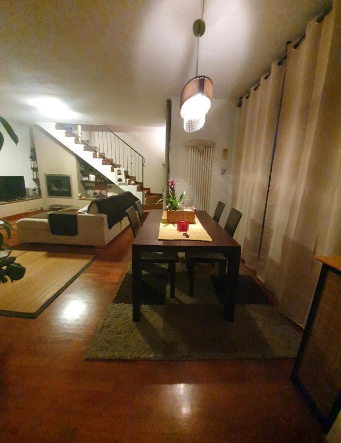 Casa Cristina Lägenhet Parma Exteriör bild